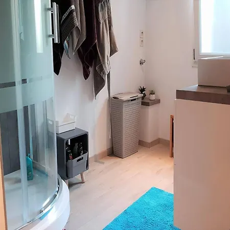 Maison 6 Pers, Avec Jardin Clos Au Centre De Tregastel, A 500m De La - Ref 179 * トレガステル